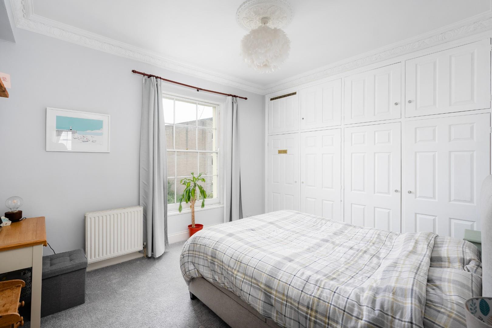 Royal York Crescent, Clifton, Bristol Property for Sale with Elephant